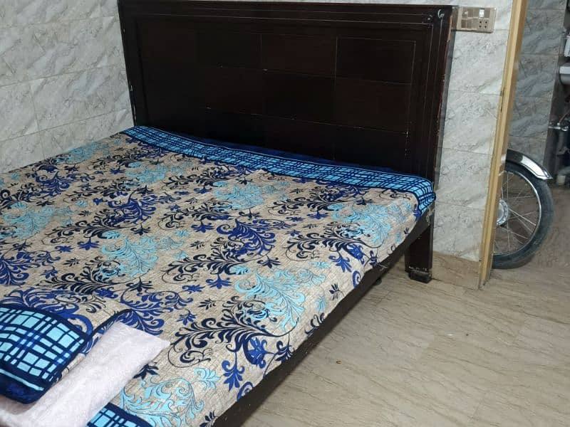 Bed wooden 4