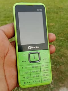 Q mobile SL100