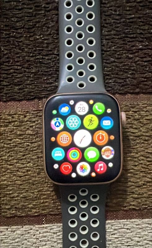 Apple Watch Series 5 0