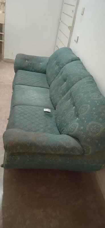 seven seater sofa set repairable urgent sale 1