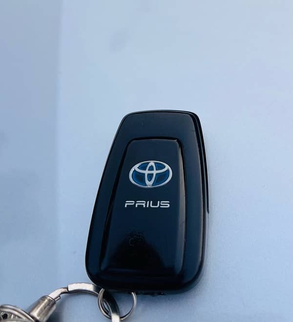 Toyota Prius 2020 18