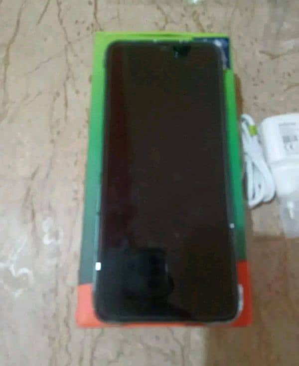 Infinix Hot 10 play 4/64 pta aproved 3