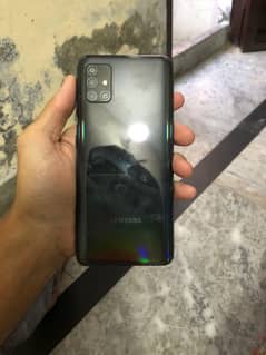 SAMSUNG A51 Used with box 8/128