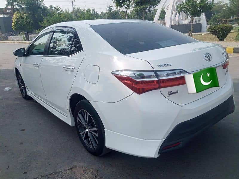 Toyota Altis Grande 2017  converte X corola Total original 03213665050 4