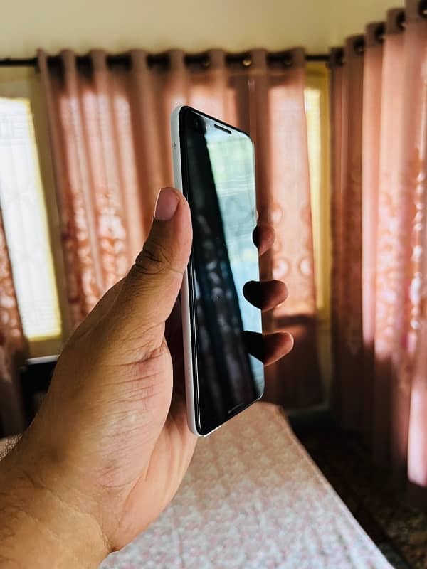 Google Pixel 3 0