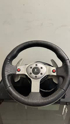 Logitech G25 gaming wheel 0