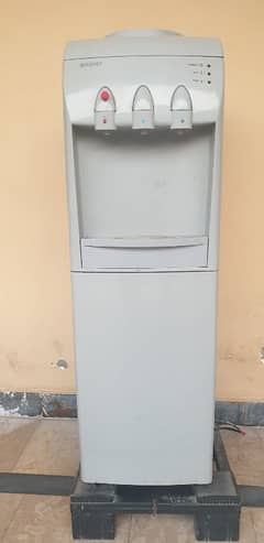 Orient Water Dispenser for sale in reasonable price