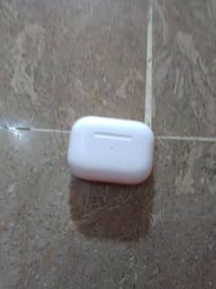 apple airpods pro 100% original Assembled in japan)