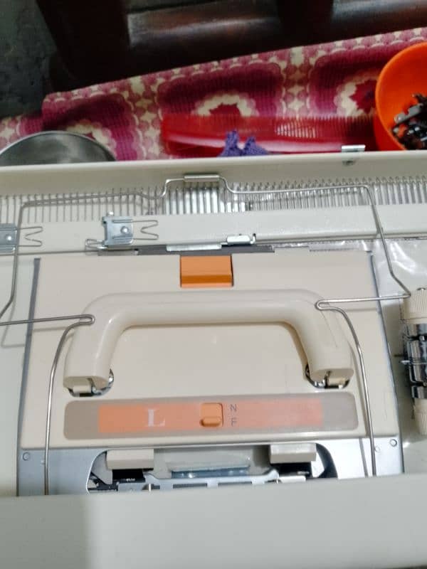 brother knitting machine 10