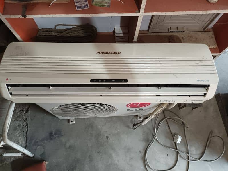 LG air conditioner for sale 1