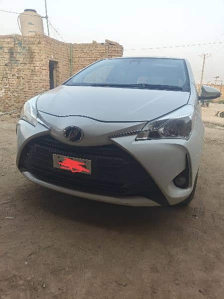 Toyota Vitz model 2019 import 2021 pearl whote 5