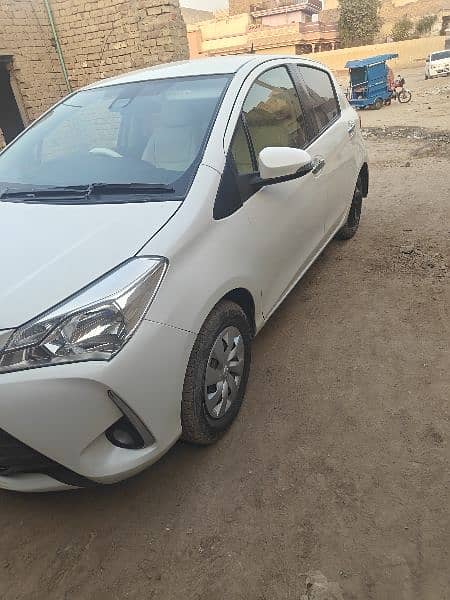 Toyota Vitz model 2019 import 2021 pearl whote 7