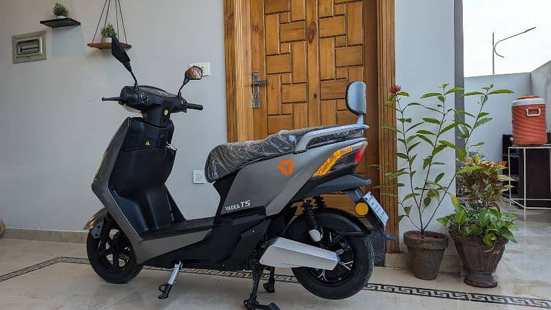 Yadea T5 Electric bike 17