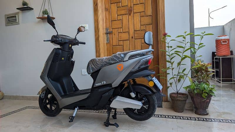 Yadea T5 Electric bike 19