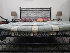 Beautiful Iron Double King Size Bed, 9/10 Condition