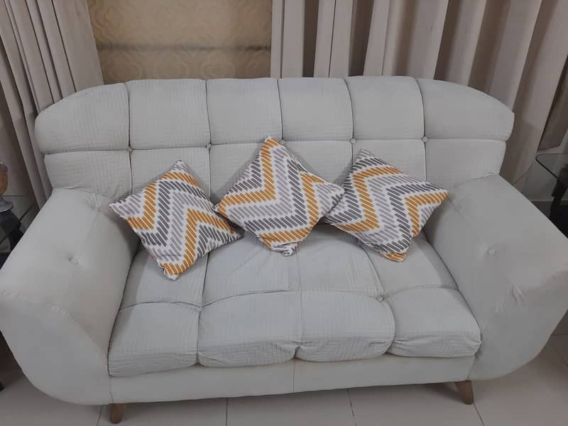 7 Seater White Sofa for Drawing Room 1