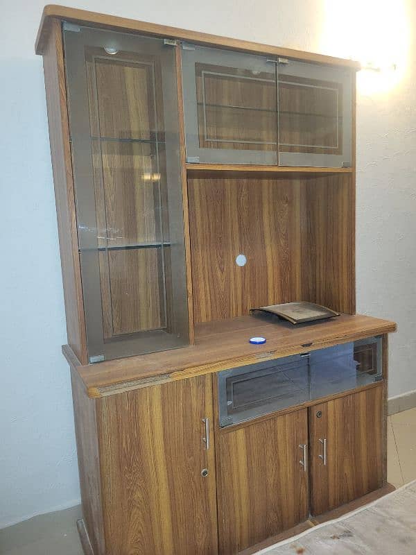 showcase / divider for sale 2