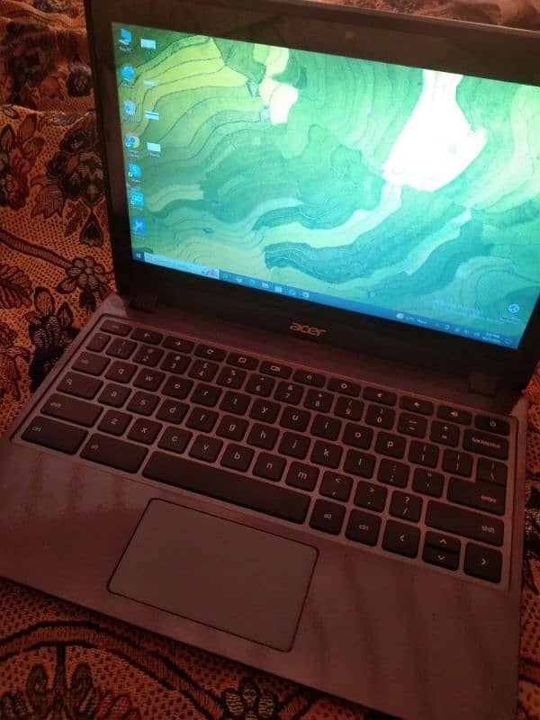 Acer Chromebook 4Gb Ram 128Gb SSD Storage 0