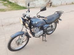 Suzuki GS 150 2014 model