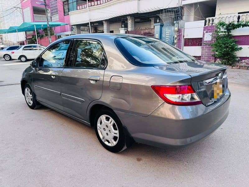 Honda City IDSI Model 2005 Mint Condition 5