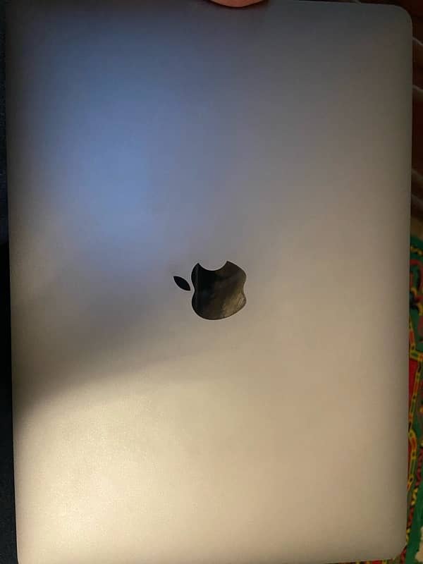 Macbook Pro 2017 13 inch 3