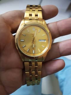 SEIKO 5 WATCH FOR MEN IN NEW CONDITION