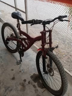 Pakistani made gorrilla cycle 8 out of 10 condition, off road cycle