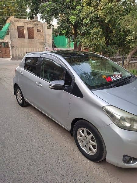 Toyota Vitz 2015 10