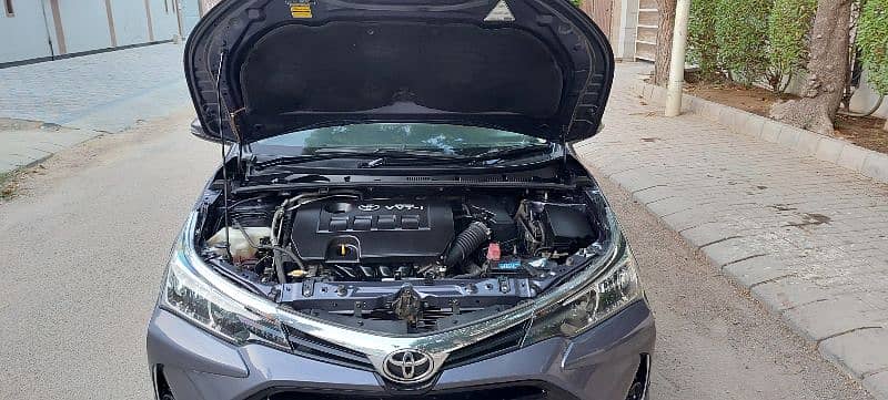 Toyota Corolla Altis 1.6 X 7