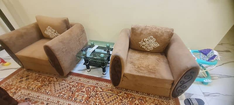 5 seater sofa set with center table 2