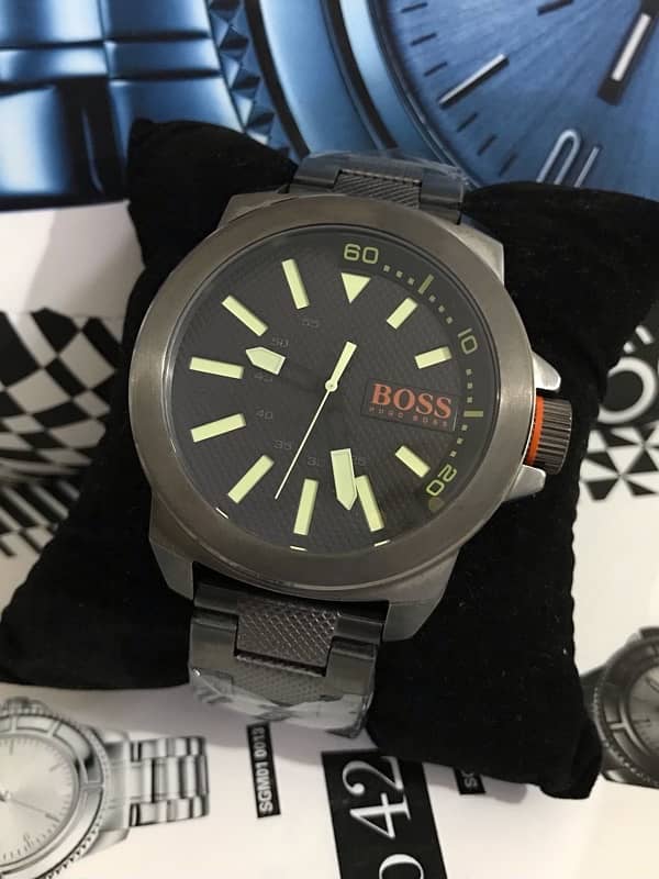 HUGO BOSS-LUMIBRITE-NEW WATCH-SEIKO-CITIZEN-RADO-OMEGA-TISSOT-MICHAEL 2