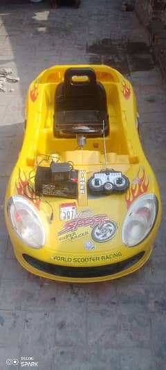 Toy car in used condition. Numbers 03007624172