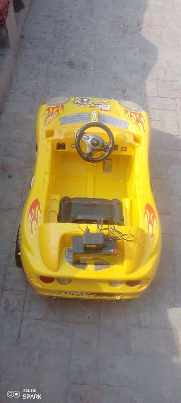 Toy car in used condition. Numbers 03007624172 1