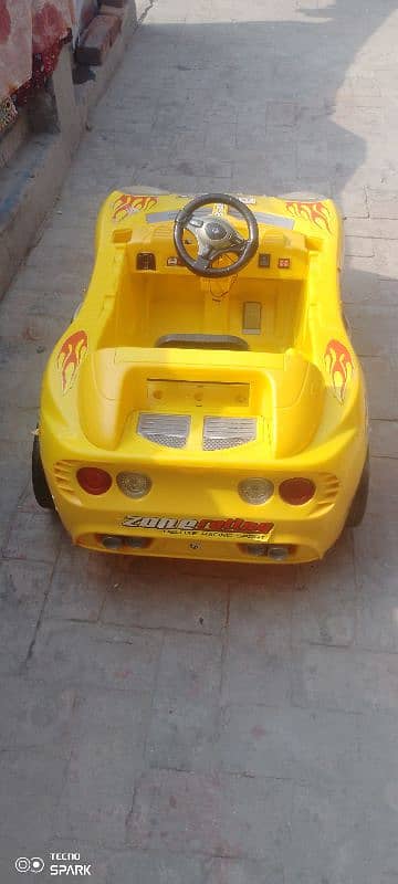 Toy car in used condition. Numbers 03007624172 2