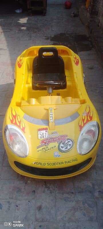 Toy car in used condition. Numbers 03007624172 3