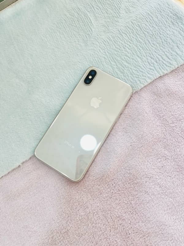 Iphone X (256gb PTA) 0