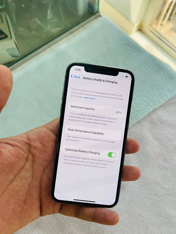 Iphone X (256gb PTA) 5