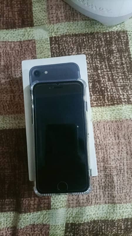 iphone 7 PTA approved 256 gb 5