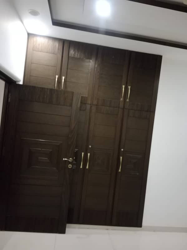 10 Marla House For Sale In Paragon City Lahore 6