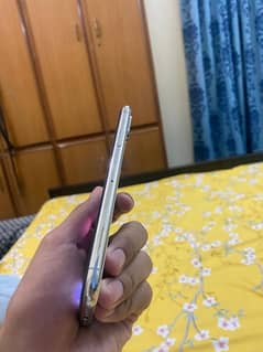 iPhone xs 256 gb pta 0