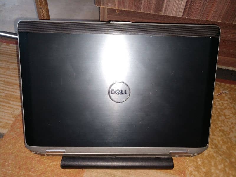 Selling my Dell laptop model latitude e6430 1