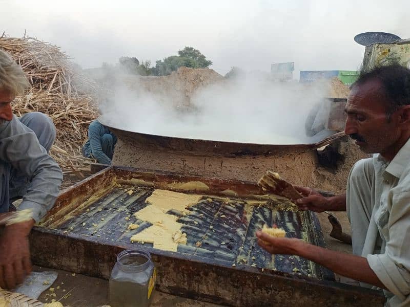 desi fresh Gur,  fresh jaggery, organic Gurr, desi sugar 1