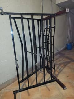 rot iron bed with mattress 0