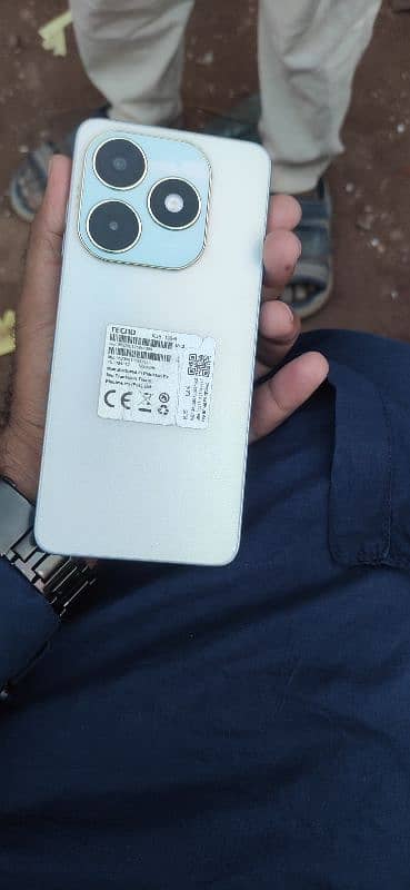 Tecno spark 20 good condition 128+8 3