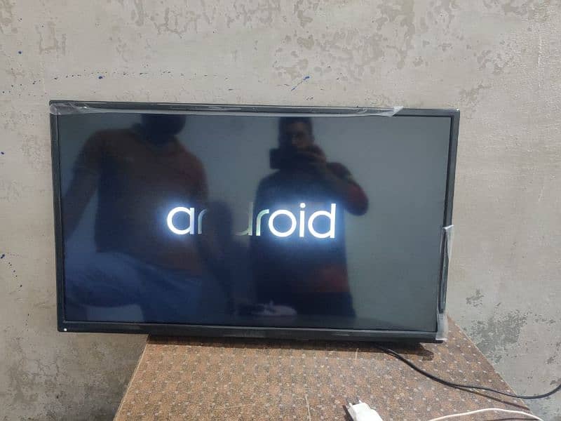 32" Android LCD IPS PH. 03288051602 1