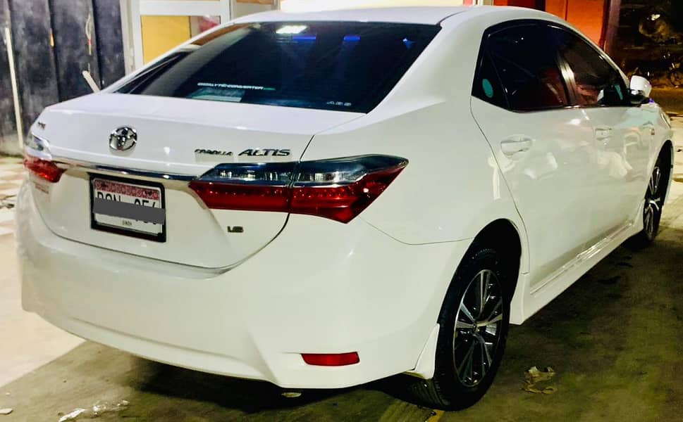 Toyota Corolla Altis 2019 Altis 1.6 5