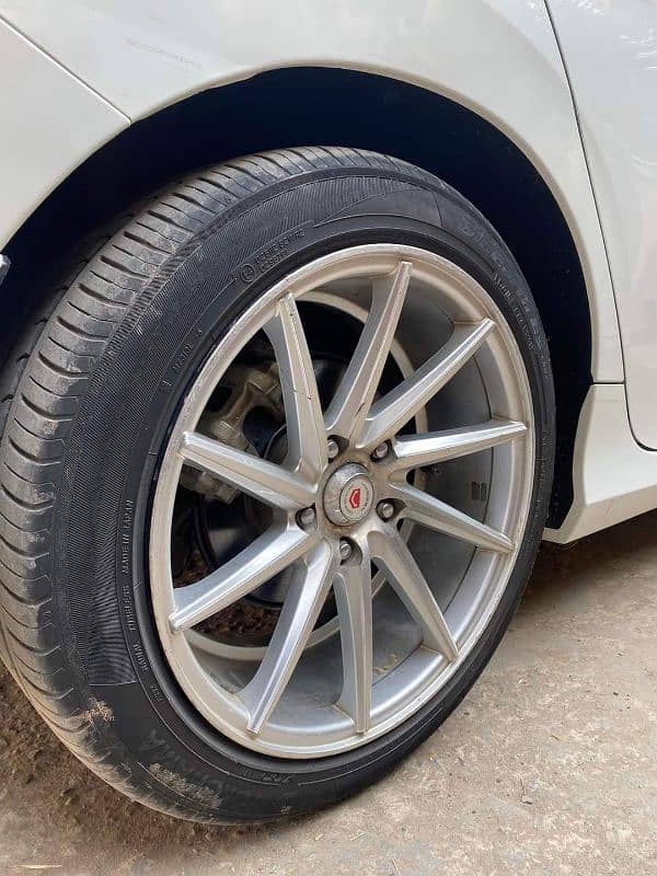 17 inch alloy rim with Yokohama Japanese brand new tyre urgent sale 1