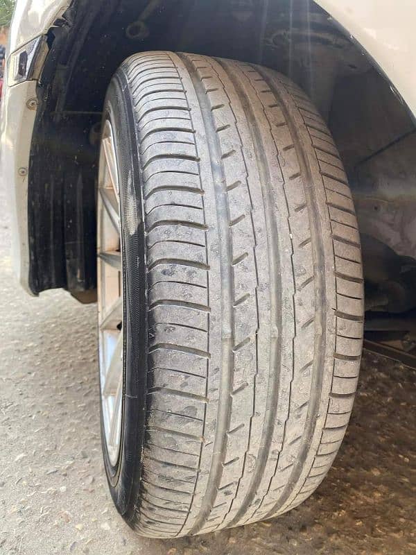 17 inch alloy rim with Yokohama Japanese brand new tyre urgent sale 2