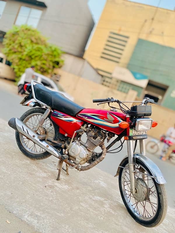 Honda 125 2015 1