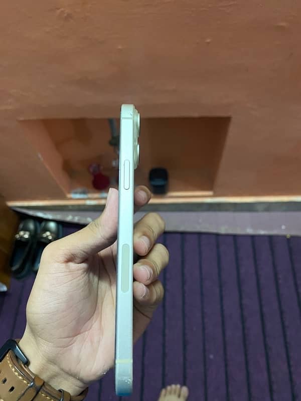 Iphone 15 plus 7